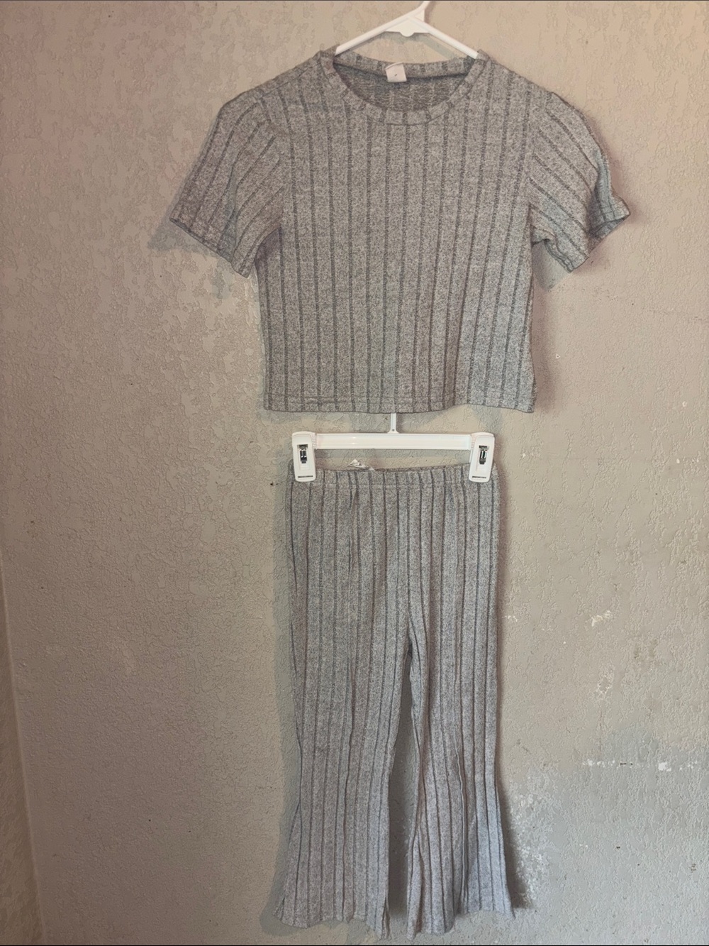 Kids Ribbed Two-Piece  Set in Heather Gray